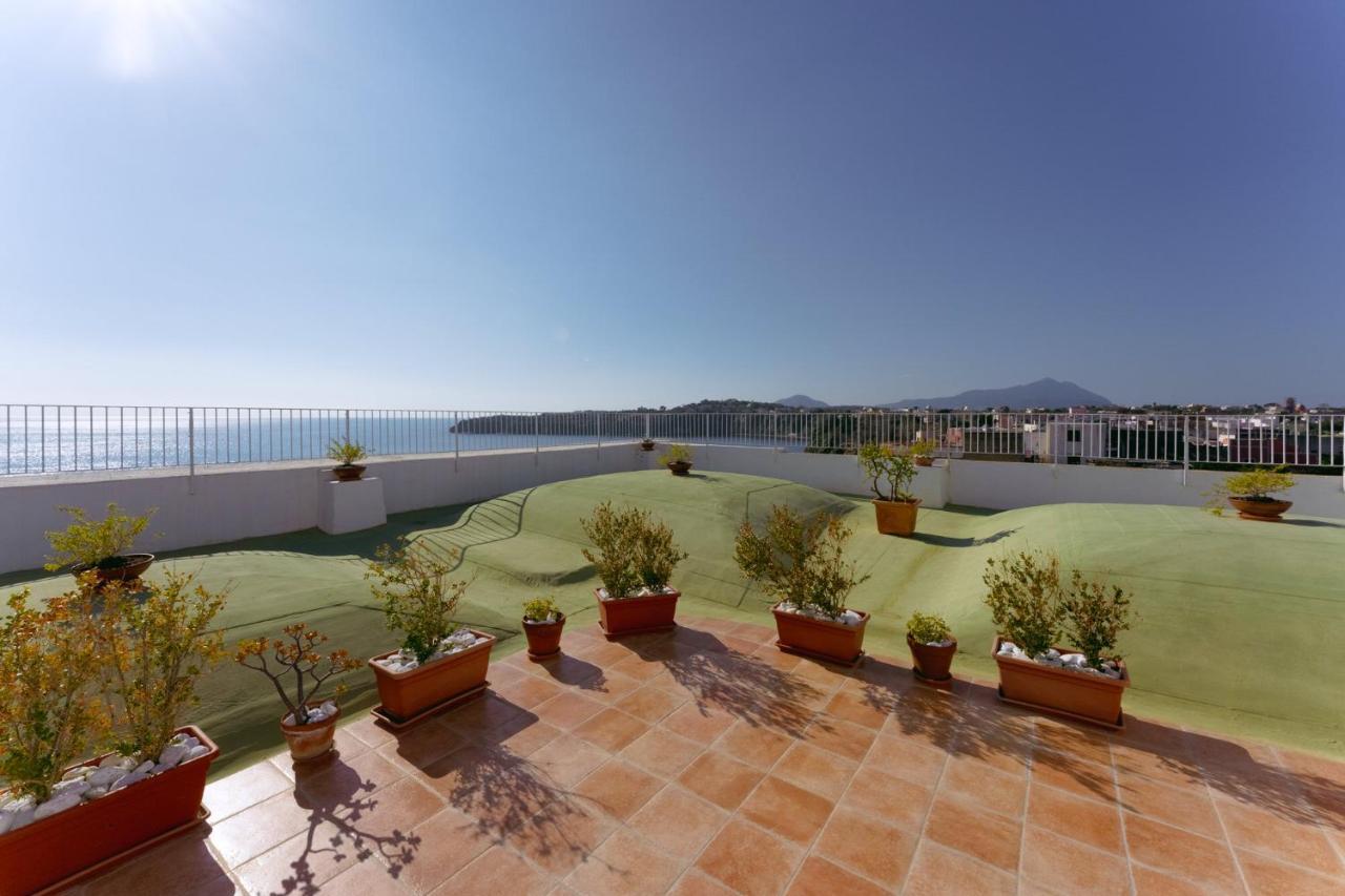 Torretta Corricella- Punta Dei Monaci Apartamento Procida Exterior foto